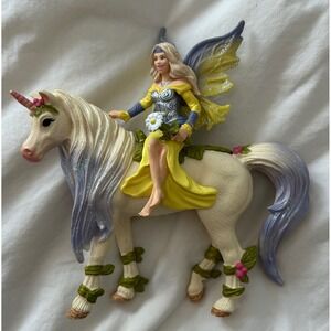 Schleich Bayala Fairy Sera‎ With Blossom Unicorn 70565